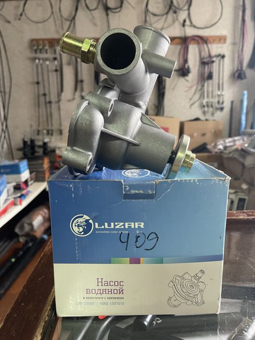Помпа УАЗ 409 двигатель, 405 двигатель, 100, 406