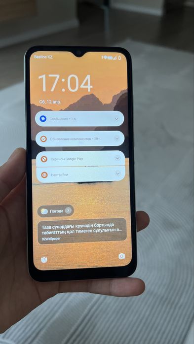 Продается новый телефон