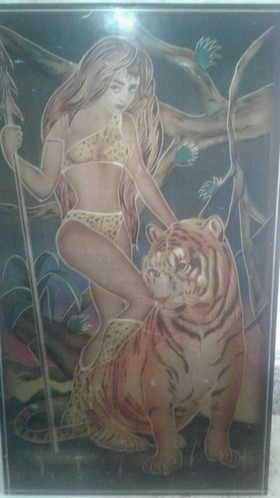 Продается   новая картина "АМАЗОНКА"  .Гравюра на  металле .Заводская.