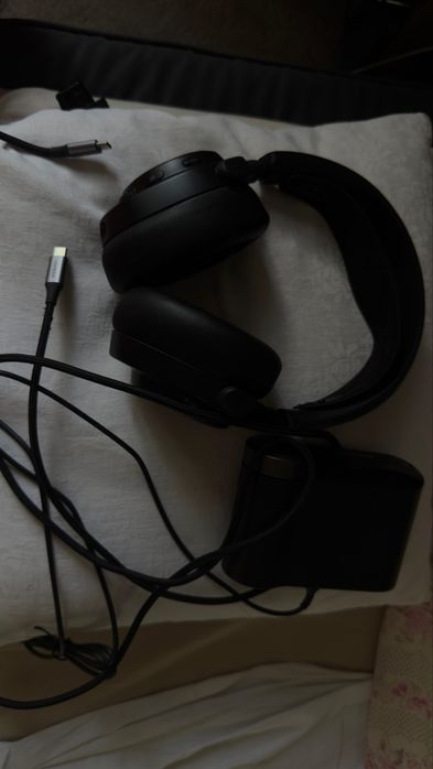 Продам SteelSeries Arctis Nova Pro Wireless Black