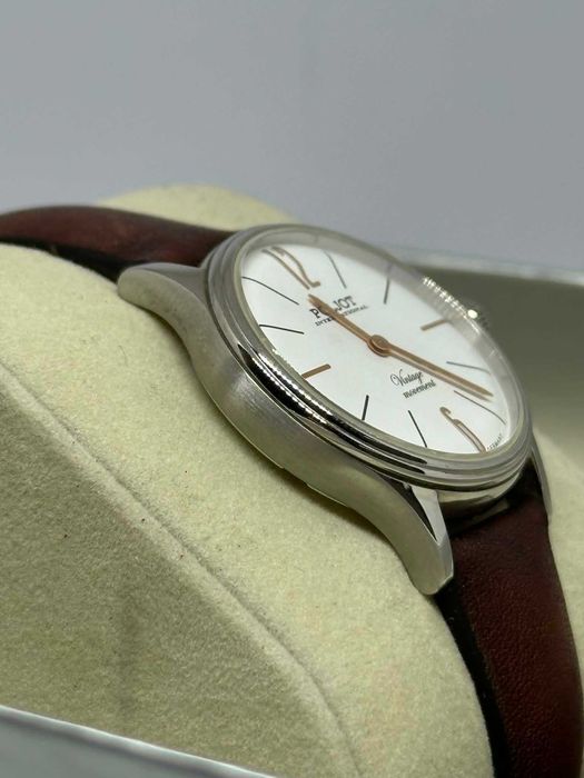 Дамски Часовниик POLJOT INTERNATIONAL TAMARA 31MM Limited Edition 1601.1100111