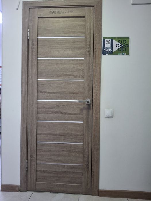 Шкафы диван двери