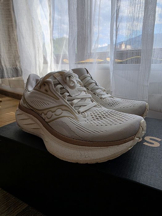 Saucony Ride 18 W Vanilla