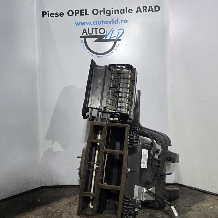 Carcasa aeroterma Opel Astra J GTC