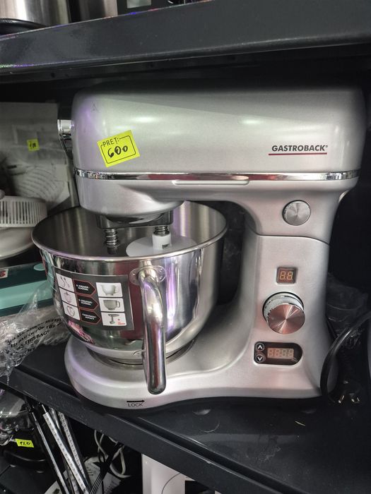 Casti gaming, robot bucatarie