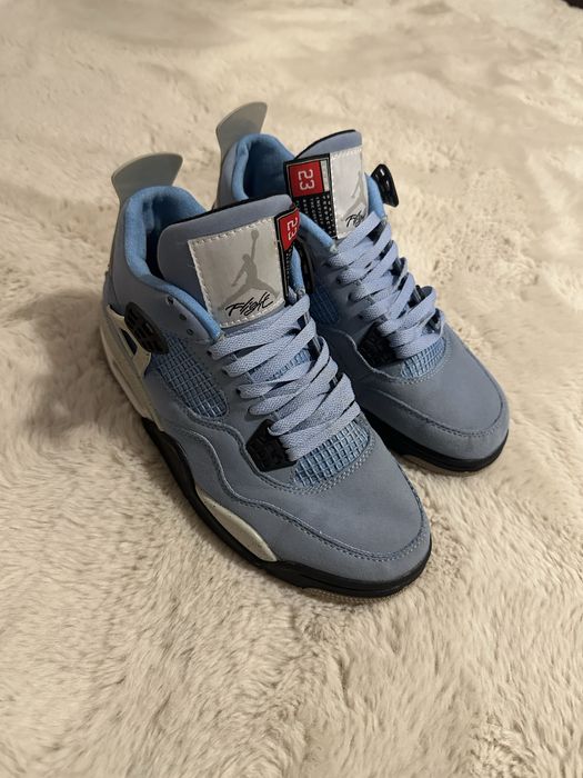 Jordan 4 University Blue
