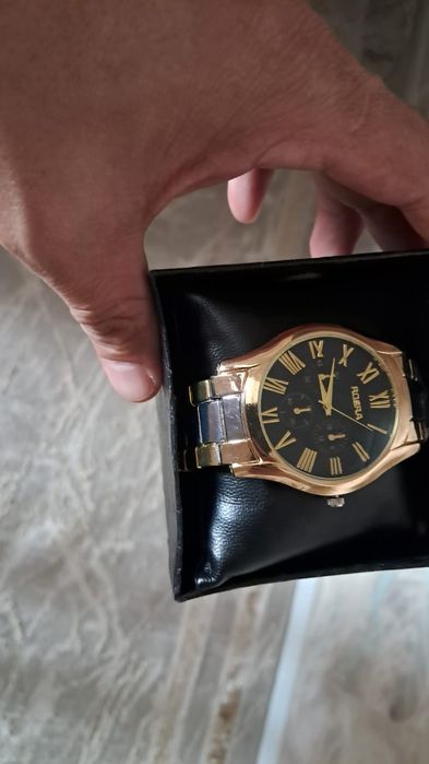 Продам часы хорошие