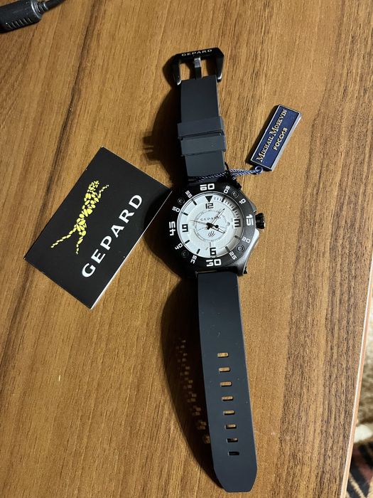 Часы мужские наручные