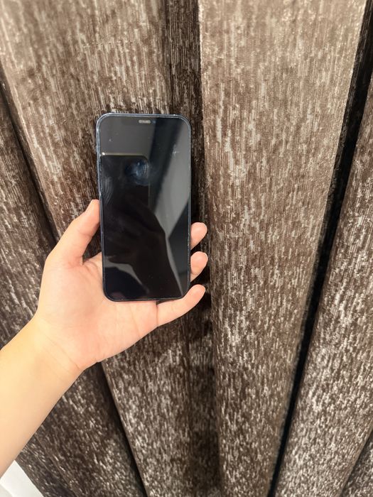 Phone 12 sotiladi