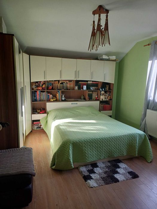 Casa de Vanzare,suprafata 1300m2,casa+teren