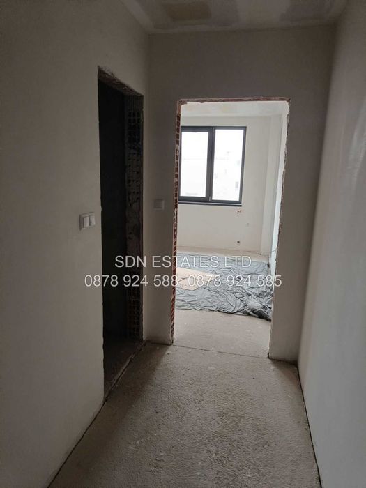 Продава се Четиристаен апартамент в Казанлък - 140 кв.м за 1143 €/кв.м - Снимка #4