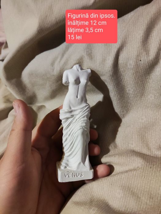 Siglă Versace din ipsos