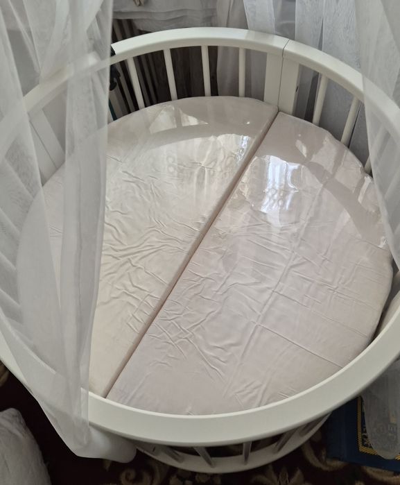 Bolalar kravati deyarli yangi