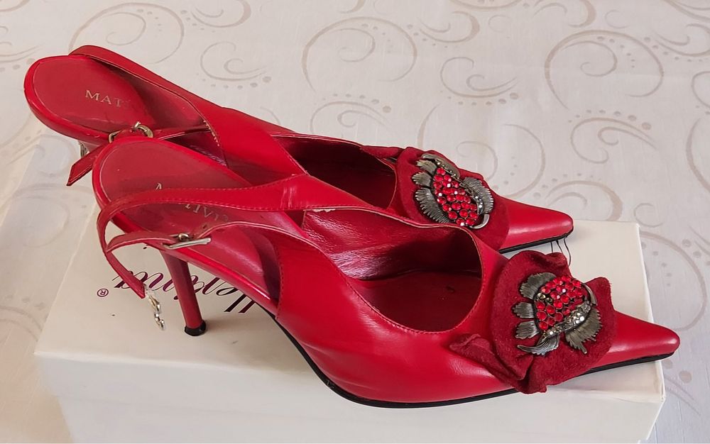 Ботинки замшевые