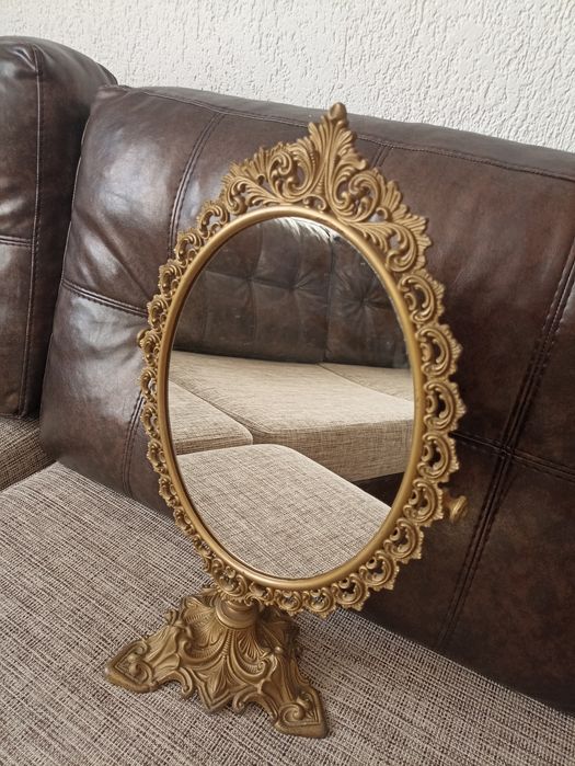 Месингово винтидж огледало