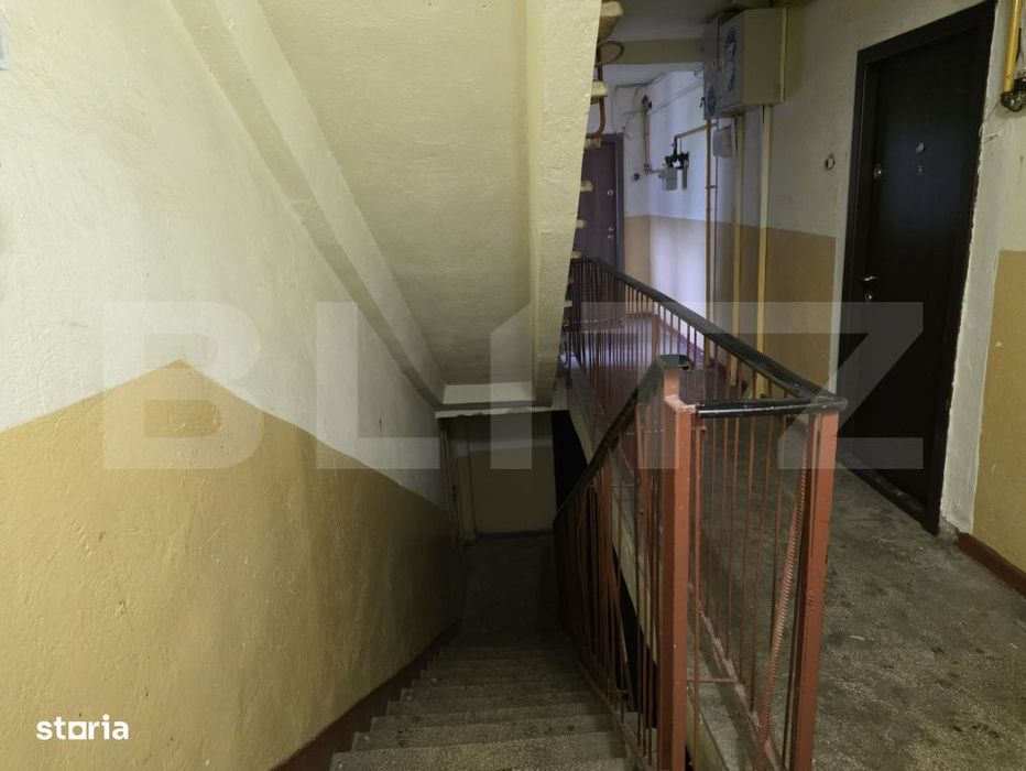 Apartament 3 camere, 80 mp, zona Micro 12