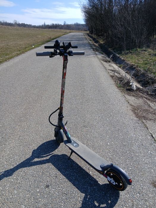 Vand/schimb trotineta electrica aerium