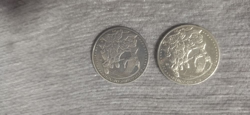 Манеты тенге 50  2 щт