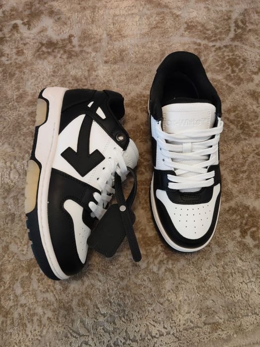 Off-White low, se vând urgent