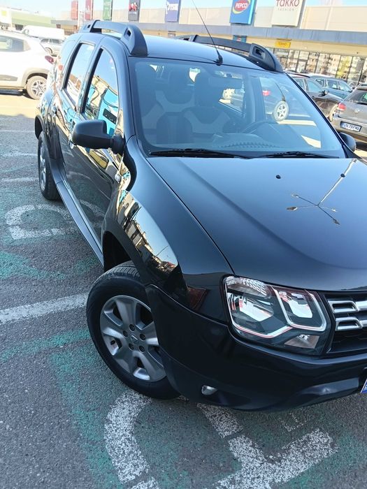 Vând Dacia Duster 1,5 dci