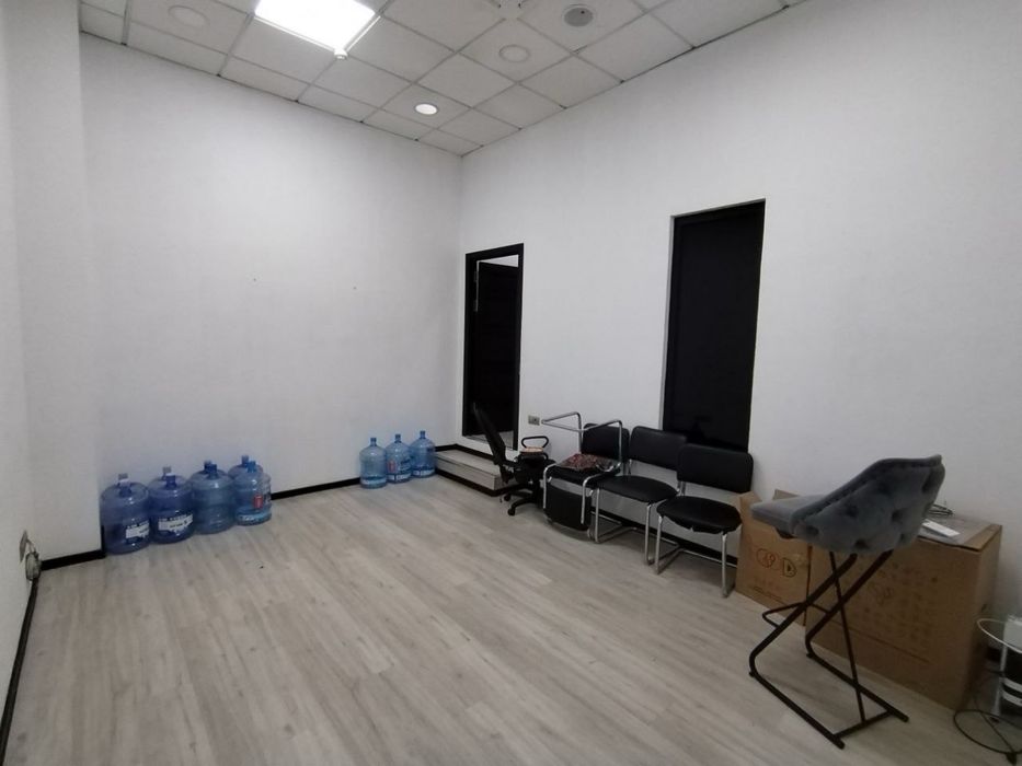 Аренда под офис 18/20/20/20кв.м Дархан метро Хамид Алимжан! 250 до 400