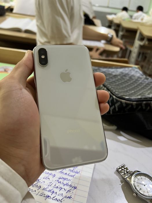 Iphone   x  64Gb