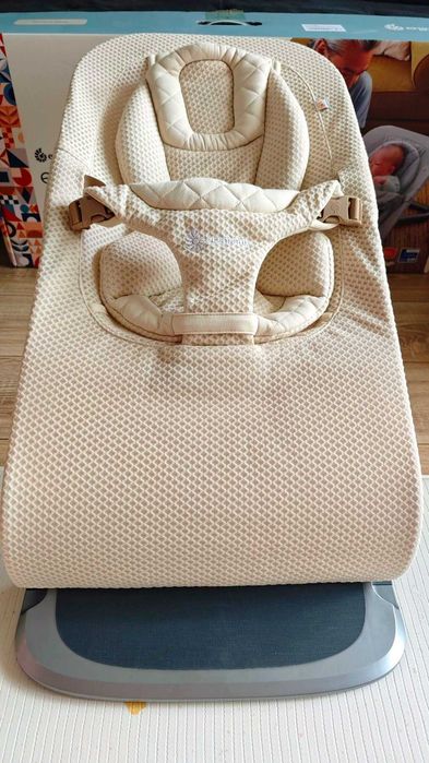 Бебешки шезлонг ErgoBaby Evolve 3 в 1 All Mesh Cream