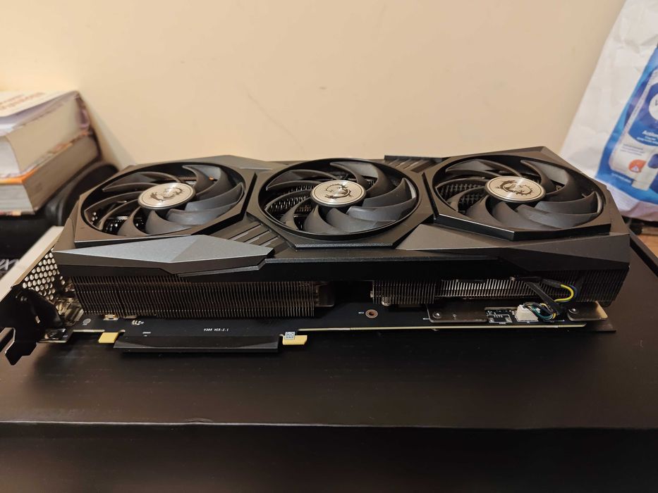 Placa Video GeForce® RTX™ 3080 GAMING Z TRIO LHR, 10GB GDDR6X, 320-bit