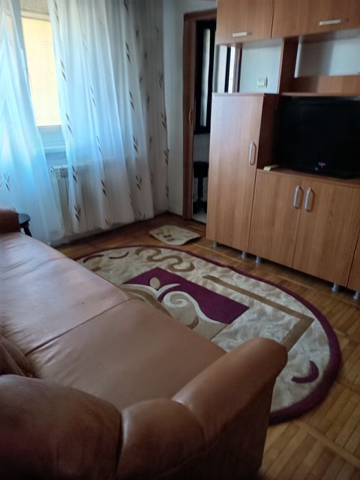 Închiriere apartament doua camere