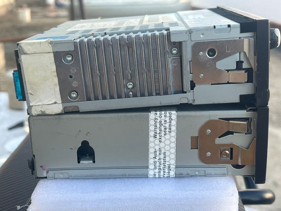 Штатный оригинал магнитофон