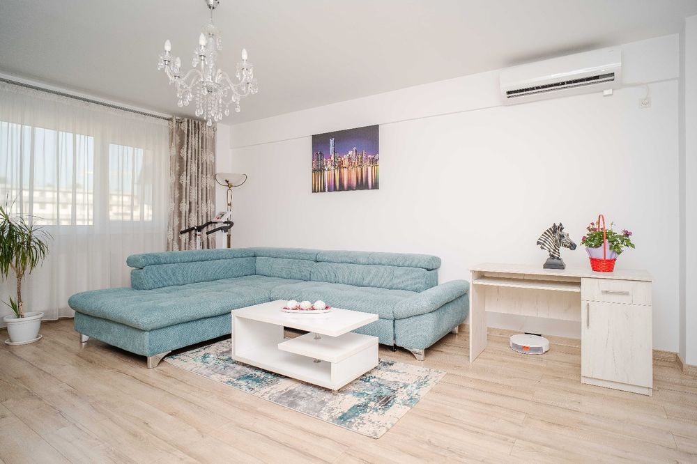 Apartament  3 camere decomandat
