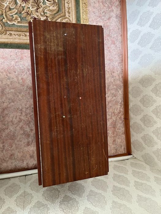 Советский стол.Цена:5999 тг