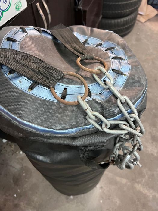 Продам боксёрский мешок из кожи