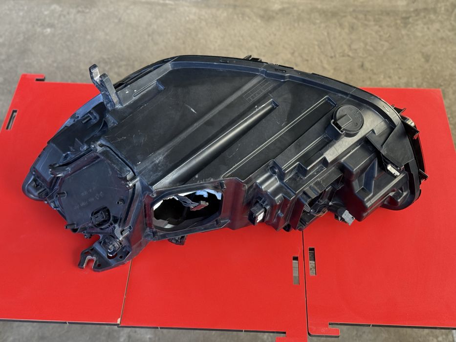 Десен фар AUDI A6 C7 FULL LED