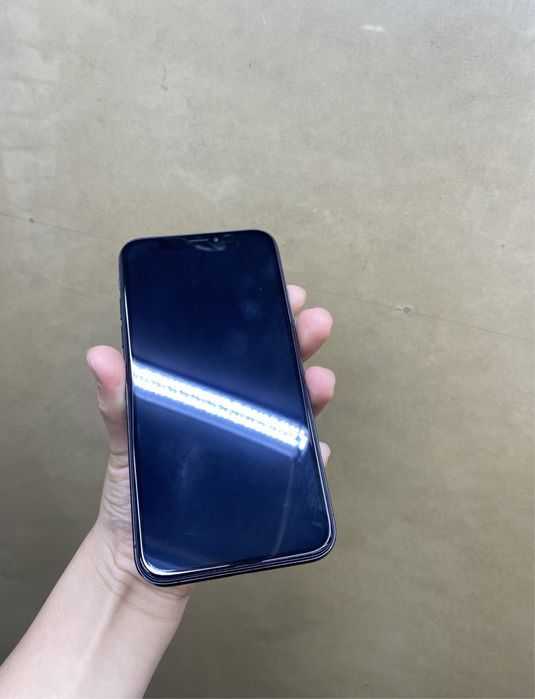 Продам срочно iPhone XS 64GB