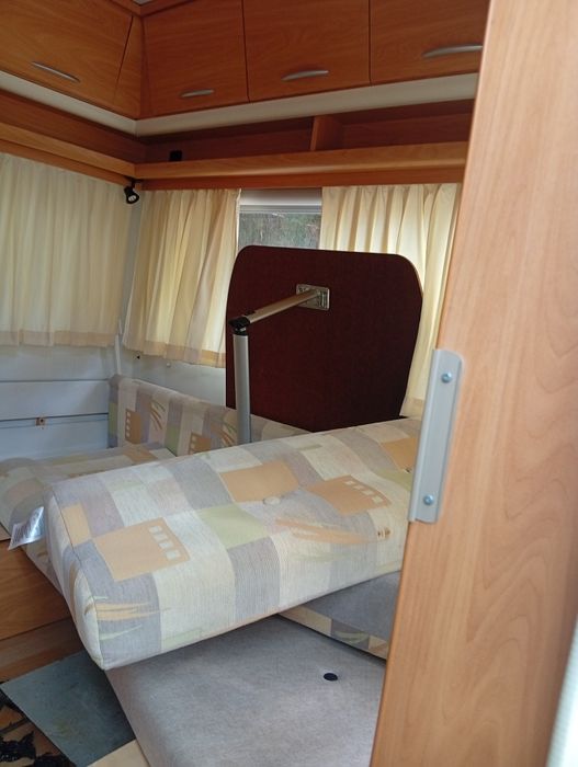 Vând rulota camping 2 persoane