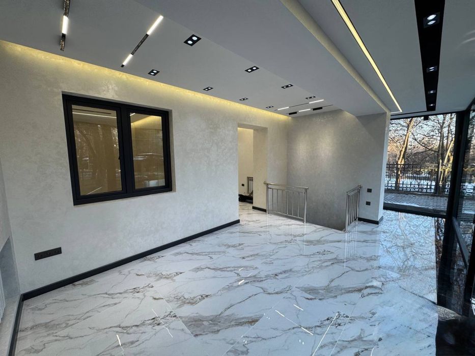 Продается нежилое помещение на Ц-1 V1041