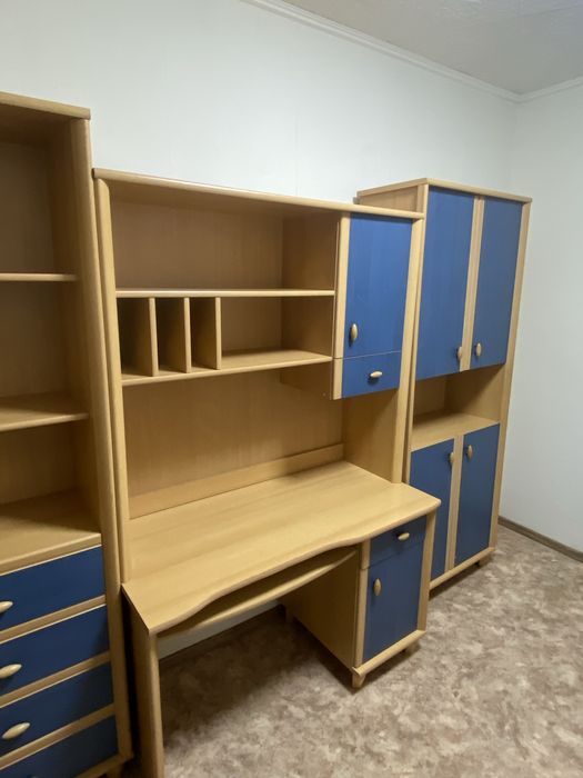 Продаю шкаф в идеяльном состояние