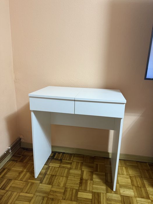 Brimnes - Masuta IKEA
