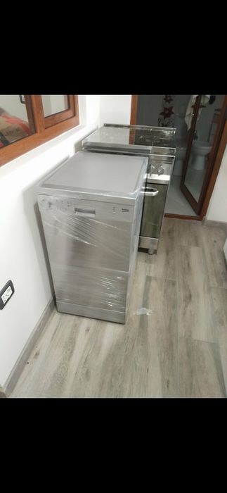 Masina de spalat vase!