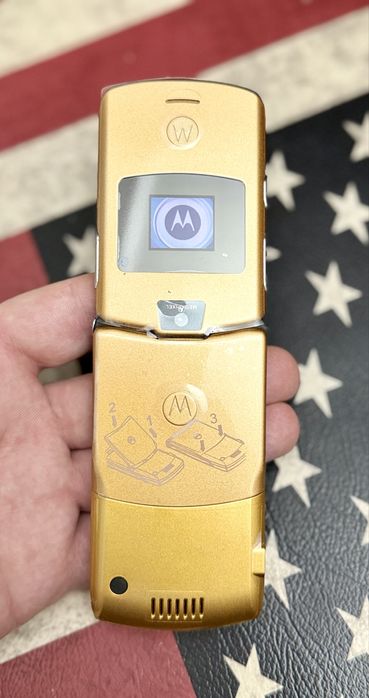 Motorola V3/V3i D&G ( Refurbished, ca noi /Libere de retea