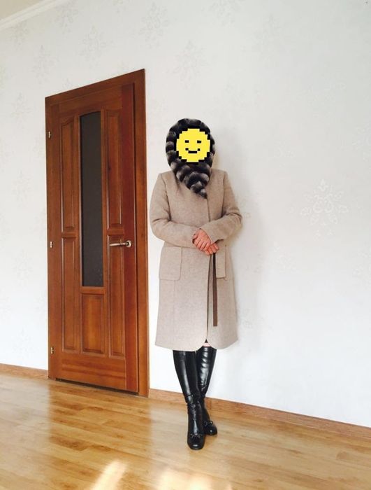 Продам пальто женское.