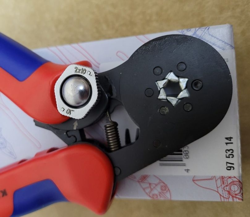 Cleste Knipex Ferule si Pini