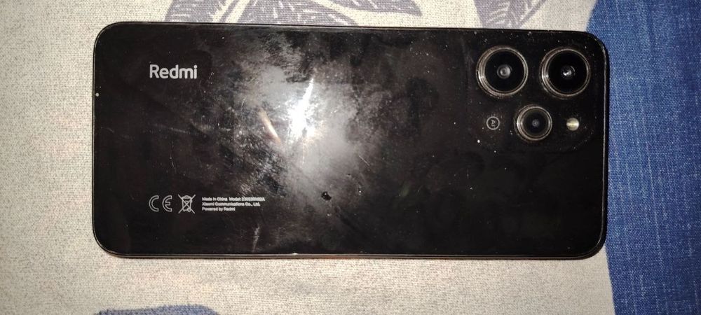 Redmi12 telefon.