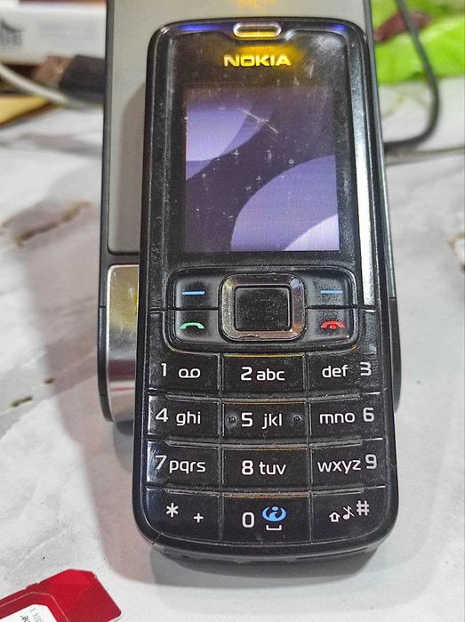NOKIA 3110 c. Кнопочный мобильный телефон. IMEI есть. Зарядка есть.