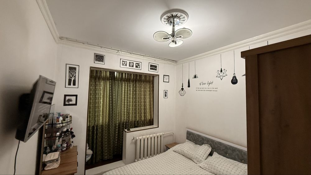 Юнусабад 3 кв 2/4/4, продается в хорошей локации рядом с базаром