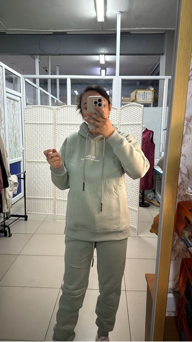 Продаю костюмы Турция