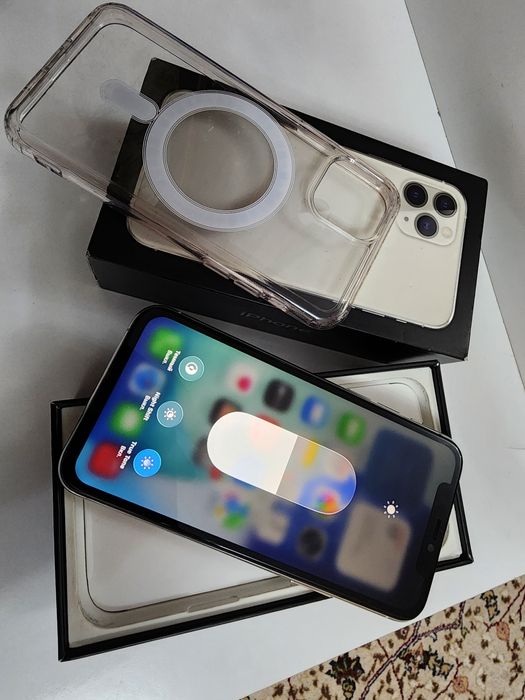 Iphone 11 Pro 64GB Batareka 100% uselenniy