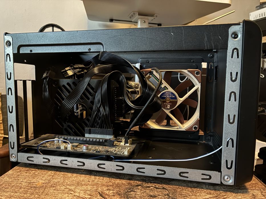 Carcasa eGPU Thunderbolt 3 Sonnet eGFX Breakaway Box