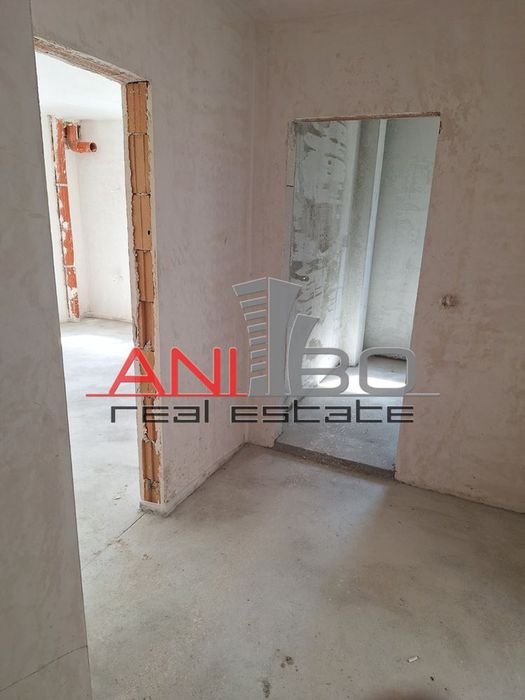 Продава се Двустаен апартамент в Варна, Галата - 77 кв.м за 1494 €/кв.м - Снимка #5